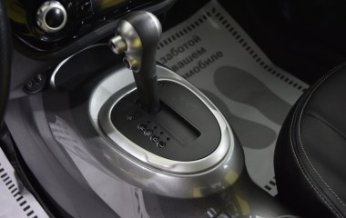 Nissan Juke 1.6 CVT превью 18