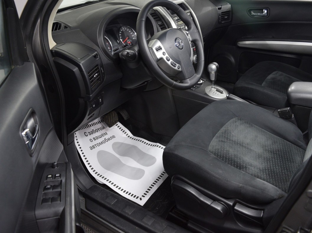 Nissan X-Trail 2.5 CVT фото 9