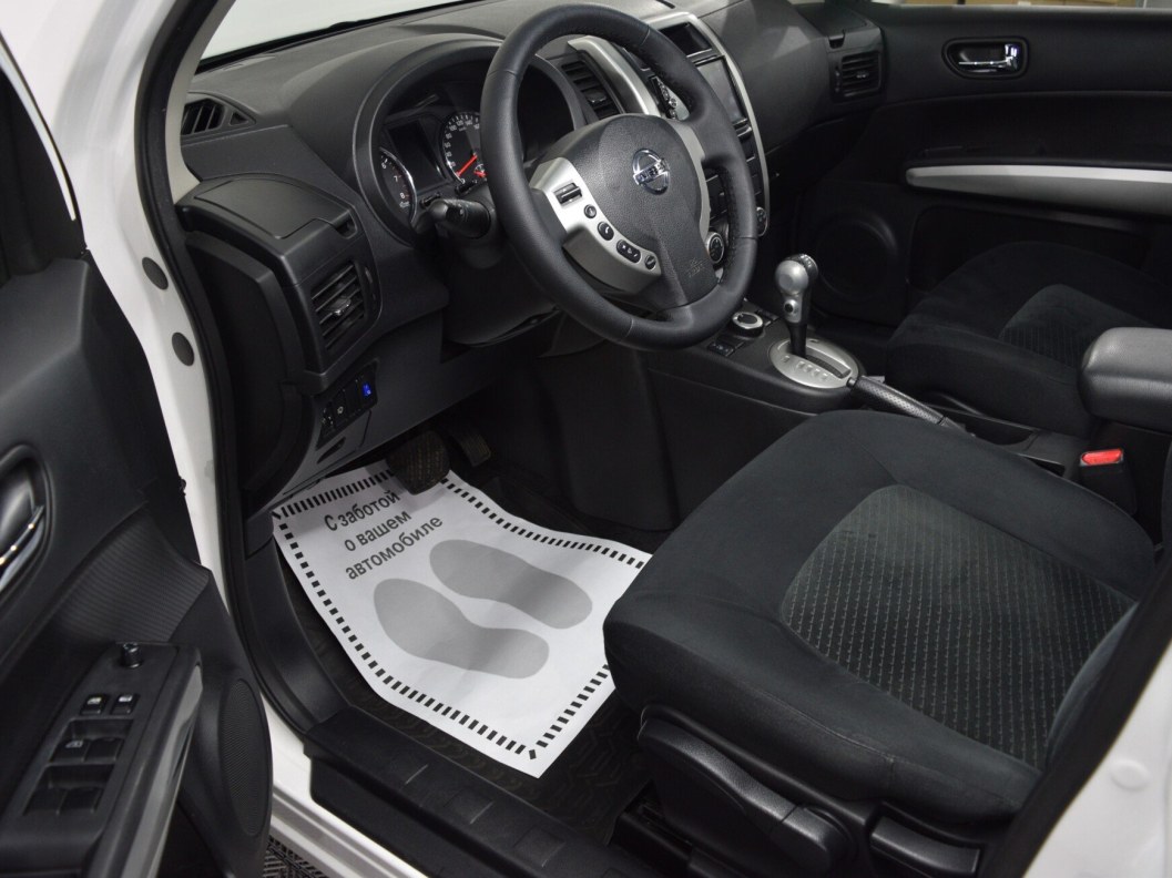 Nissan X-Trail 2.0 CVT фото 9
