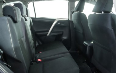 Toyota RAV4 Стандарт 2.0 CVT превью 10