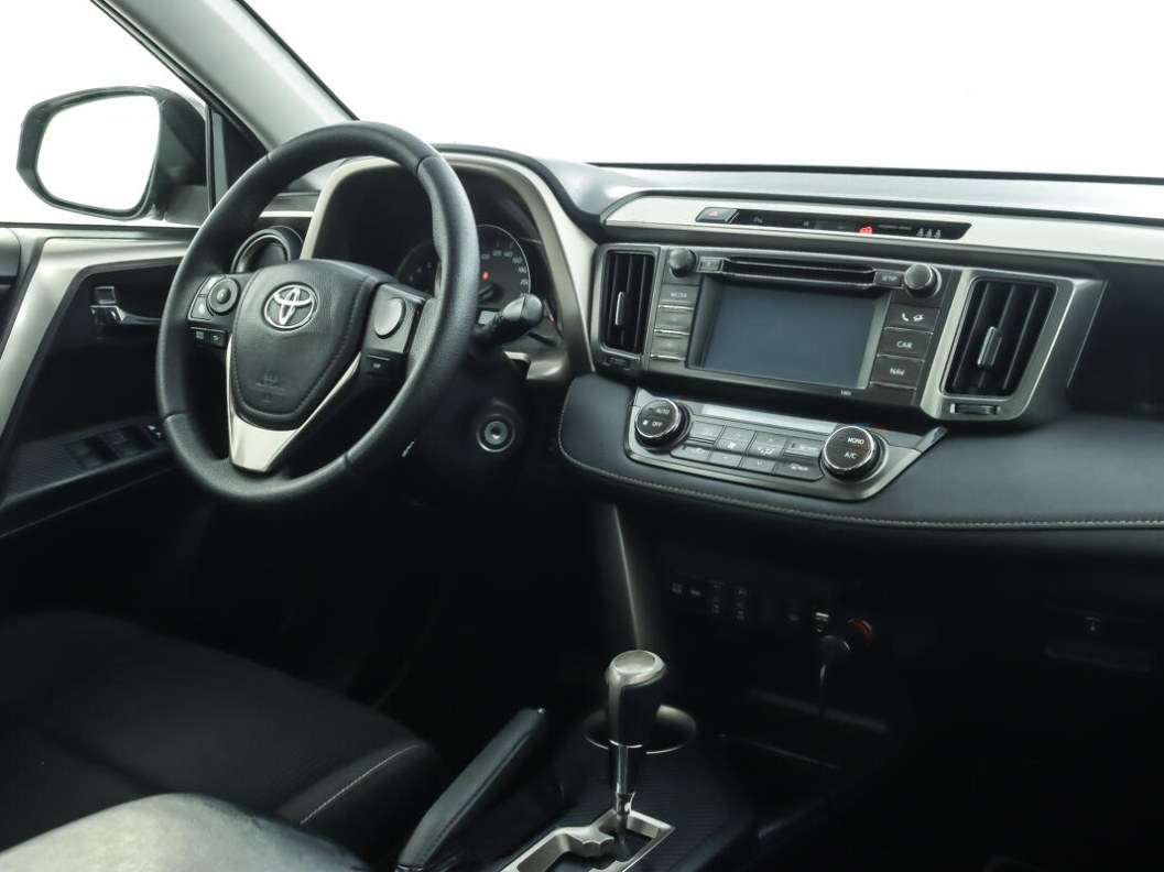 Toyota RAV4 Стандарт 2.0 CVT фото 14