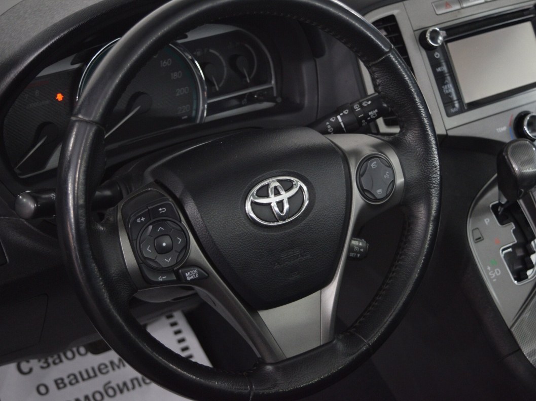 Toyota Venza Элеганс Плюс 2.7 АКПП фото 17