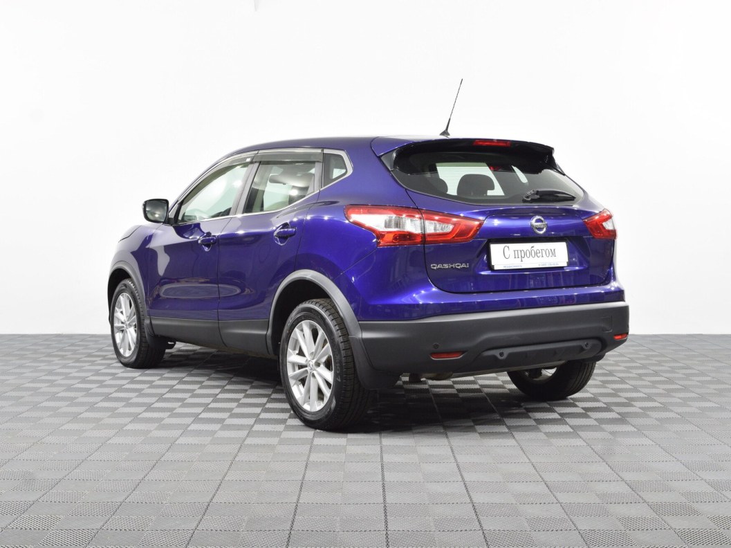 Nissan Qashqai QE 2.0 CVT фото 8