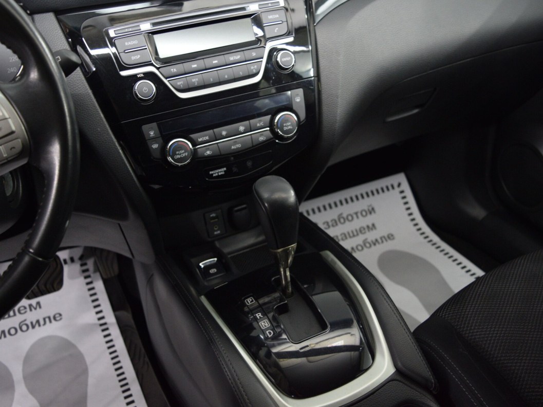 Nissan Qashqai QE 2.0 CVT фото 16