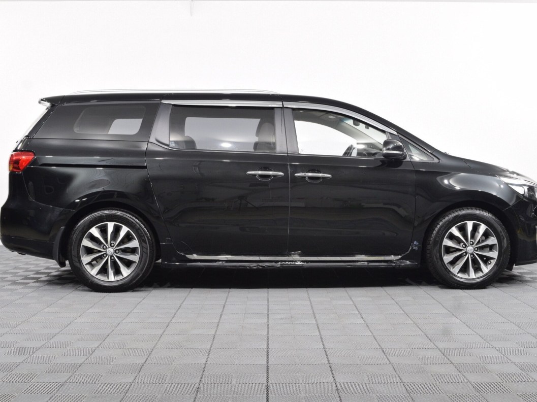 Kia Carnival 2.2 АКПП фото 4