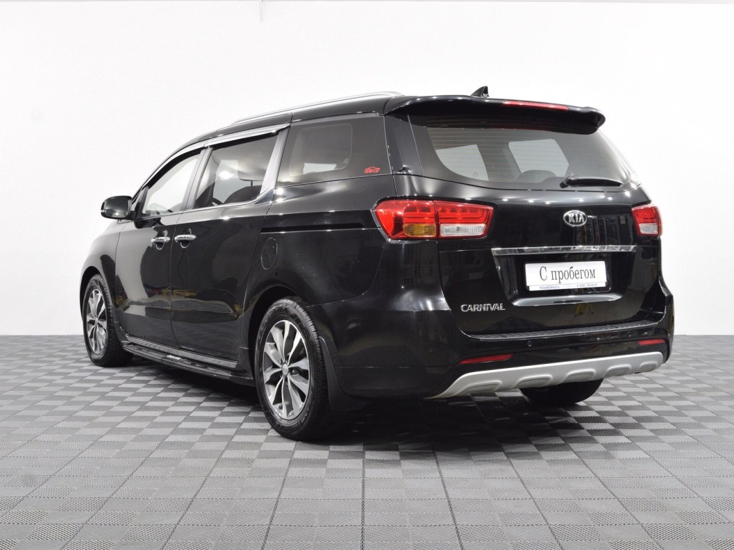 Kia Carnival 2.2 АКПП фото 8