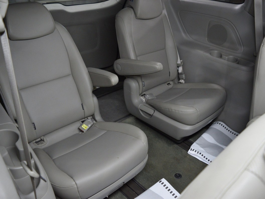 Kia Carnival 2.2 АКПП фото 13