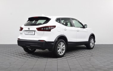 Nissan Qashqai SE 2.0  превью 6