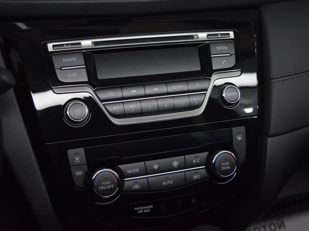 Nissan Qashqai SE 2.0  фото 16