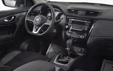 Nissan Qashqai SE 2.0  превью 18