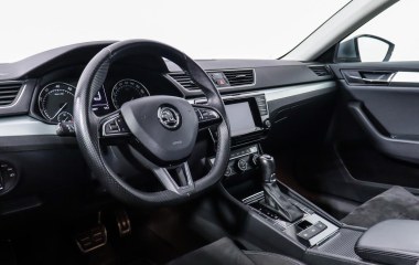 Skoda Superb Style 1.8 DSG превью 9