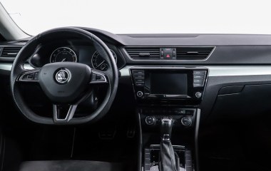 Skoda Superb Style 1.8 DSG превью 10