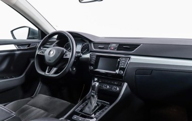 Skoda Superb Style 1.8 DSG превью 11