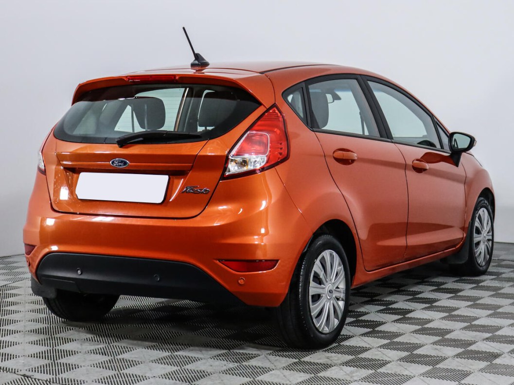 Ford Fiesta 1.0  фото 5
