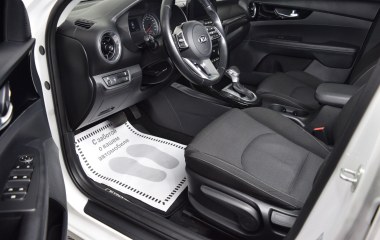Kia Cerato Prestige 1.6 АКПП превью 9