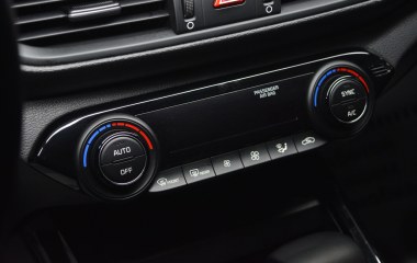 Kia Cerato Prestige 1.6 АКПП превью 18