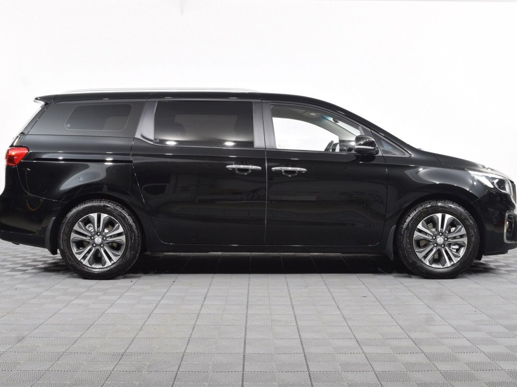 Kia Carnival 2.2 АКПП фото 4