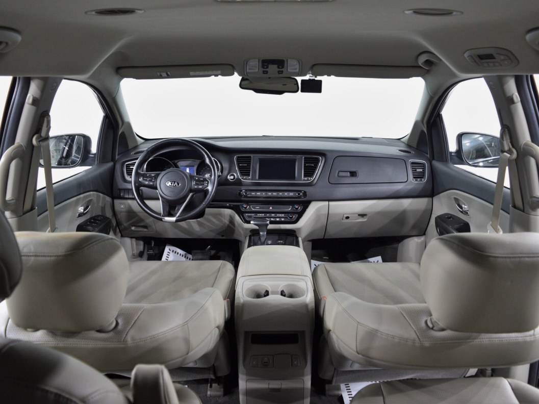 Kia Carnival 2.2 АКПП фото 10