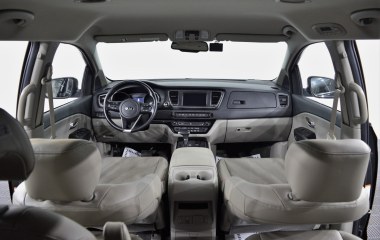 Kia Carnival 2.2 АКПП превью 10