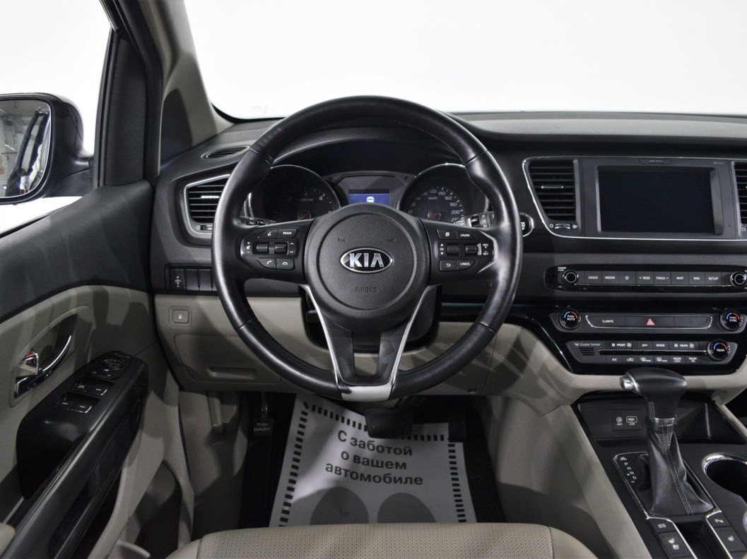 Kia Carnival 2.2 АКПП фото 17