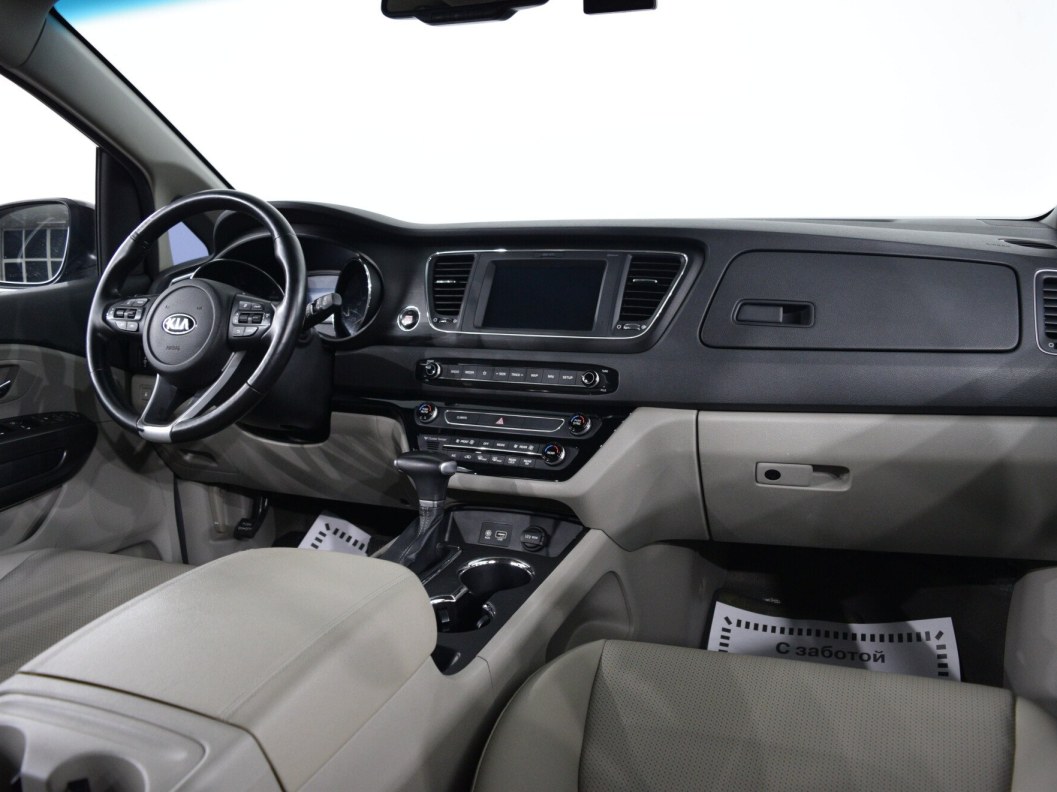 Kia Carnival 2.2 АКПП фото 24