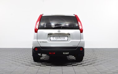 Nissan X-Trail 2.0 МКПП превью 7