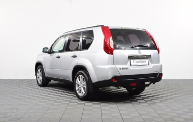 Nissan X-Trail 2.0 МКПП превью 8