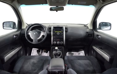 Nissan X-Trail 2.0 МКПП превью 10
