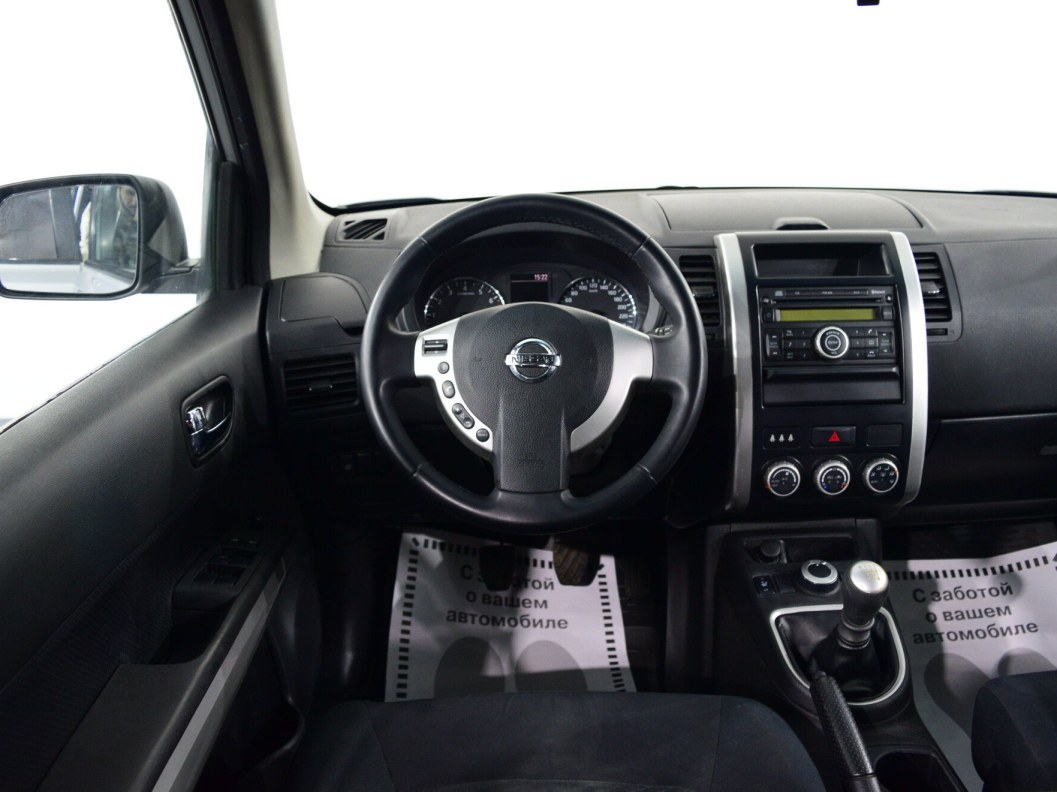 Nissan X-Trail 2.0 МКПП фото 15