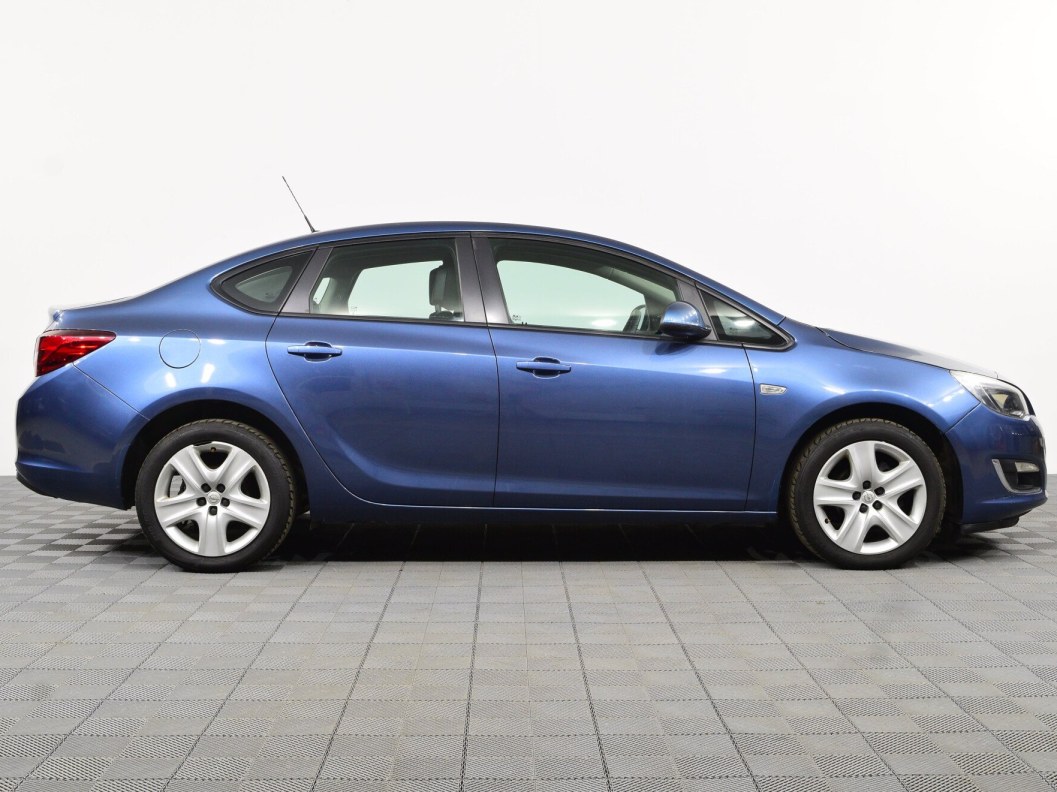 Opel Astra Cosmo 1.6 АКПП фото 4