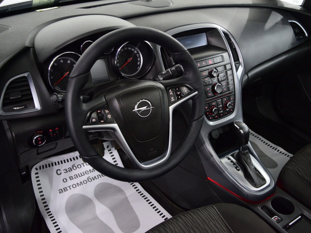 Opel Astra Cosmo 1.6 АКПП фото 13