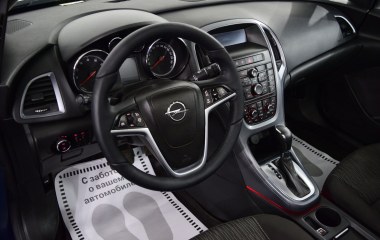 Opel Astra Cosmo 1.6 АКПП превью 13