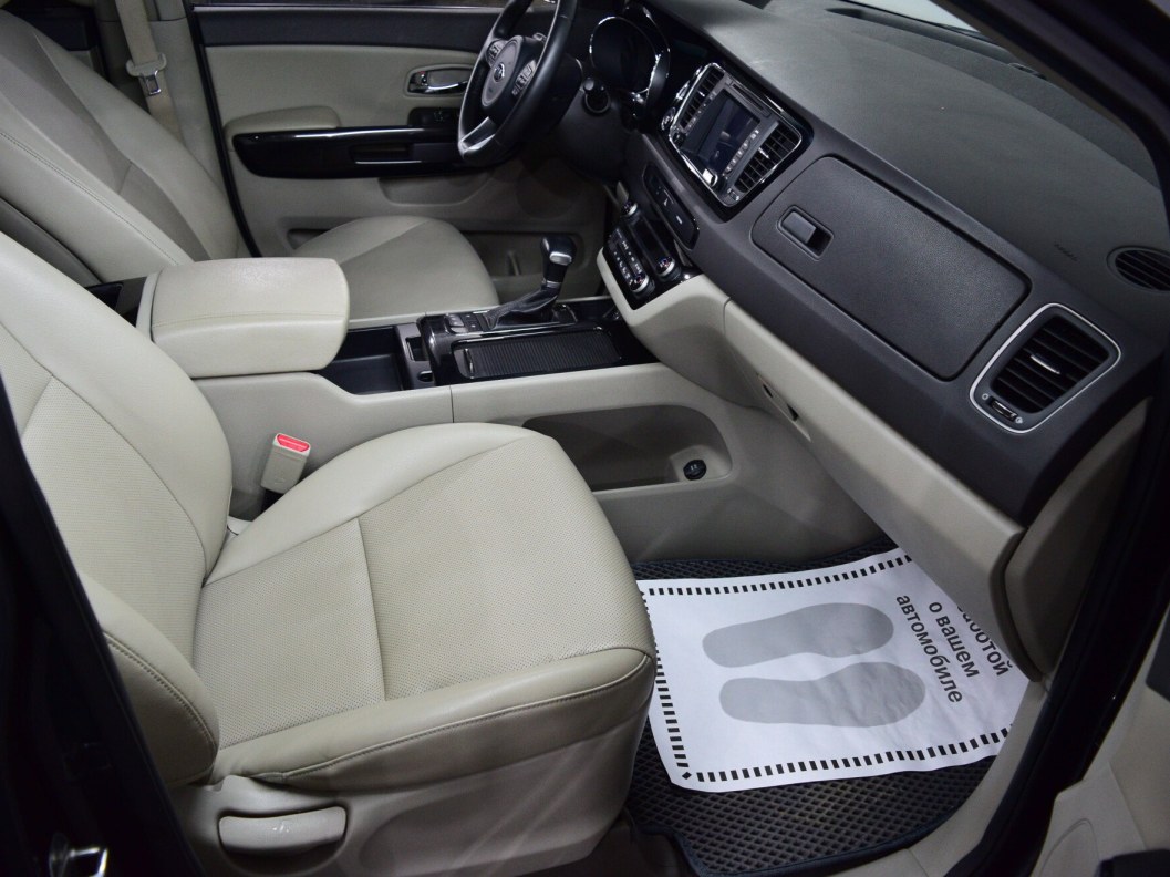 Kia Carnival 2.2 АКПП фото 11