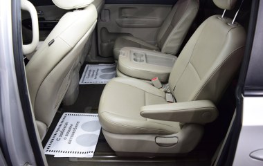 Kia Carnival 2.2 АКПП превью 13