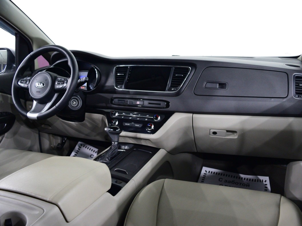 Kia Carnival 2.2 АКПП фото 23