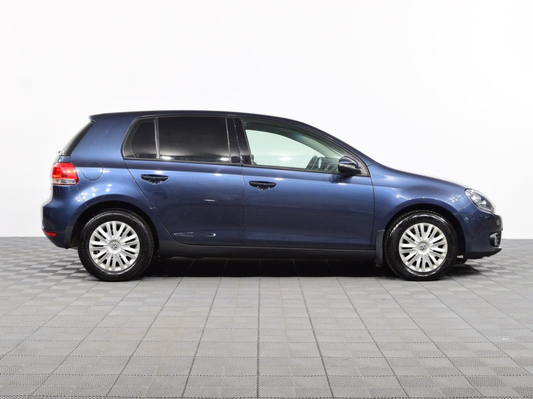 Volkswagen Golf Trendline 1.4 DSG фото 4