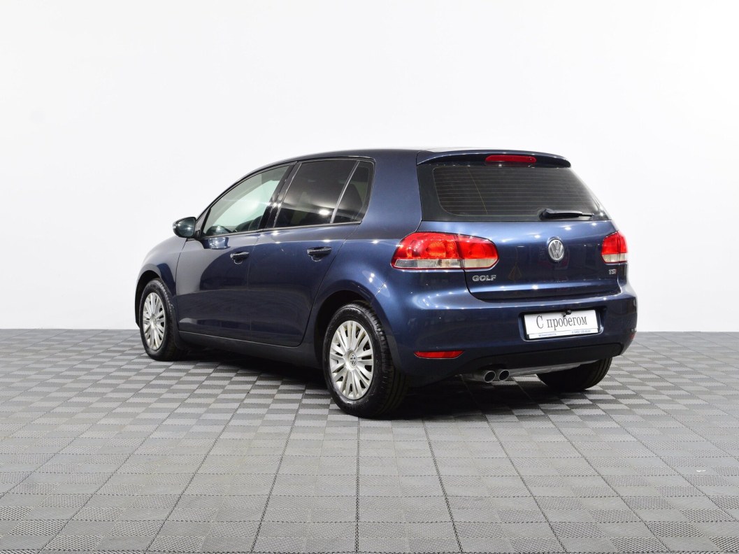 Volkswagen Golf Trendline 1.4 DSG фото 8