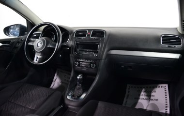 Volkswagen Golf Trendline 1.4 DSG превью 20