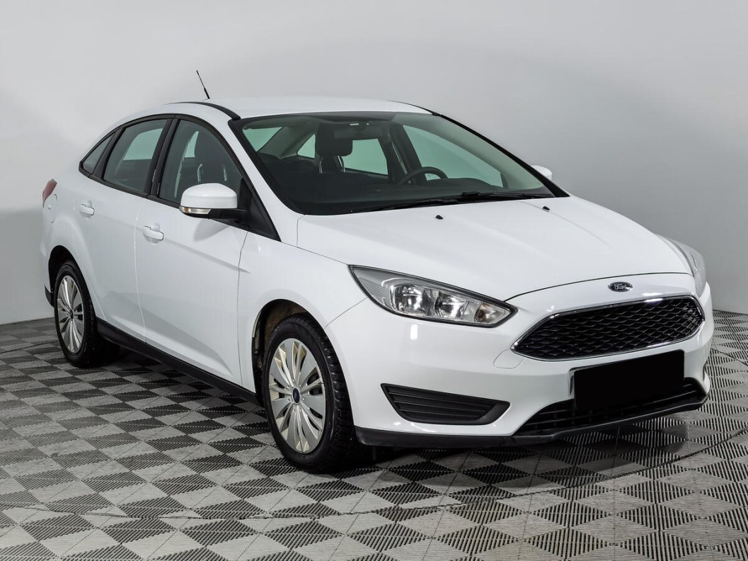 Ford Focus 1.0 АКПП фото 1