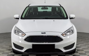 Ford Focus 1.0 АКПП превью 2
