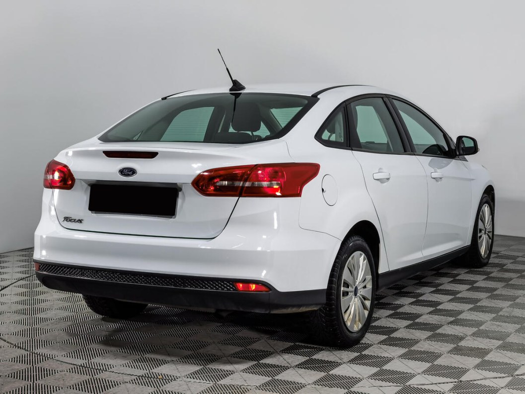 Ford Focus 1.0 АКПП фото 6