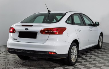 Ford Focus 1.0 АКПП превью 6