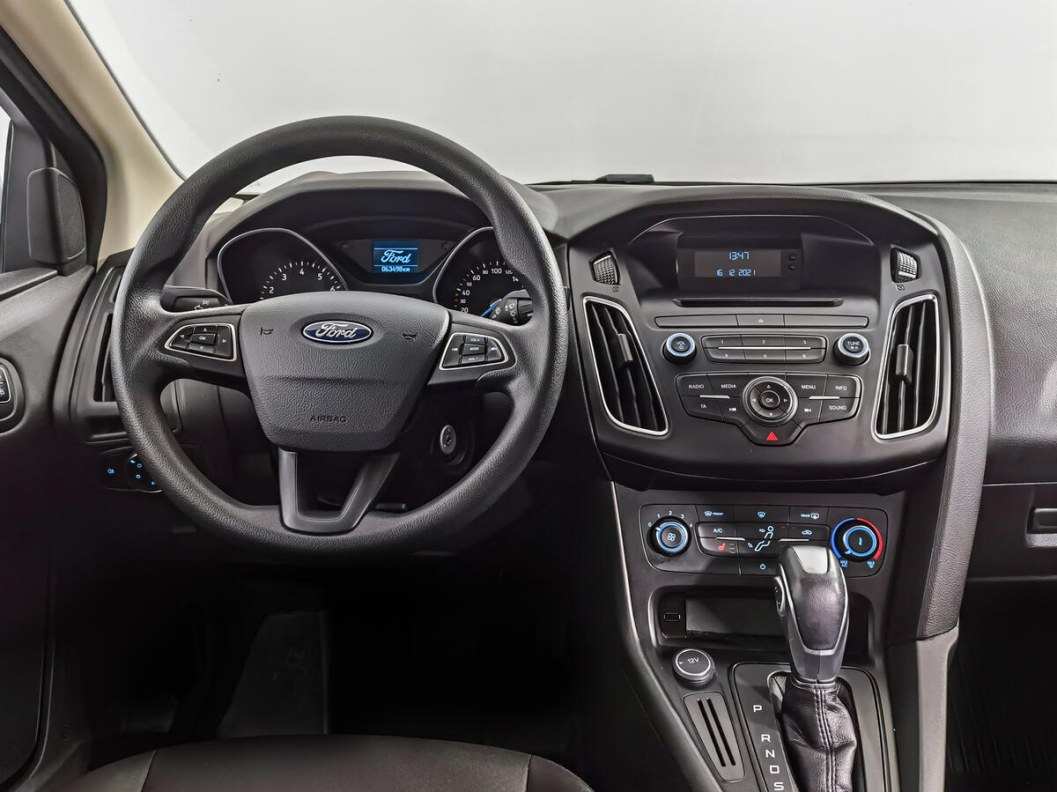 Ford Focus 1.0 АКПП фото 10