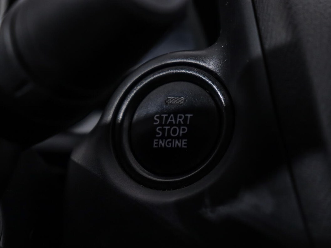 Mazda 3 Active+ 1.5 АКПП фото 13