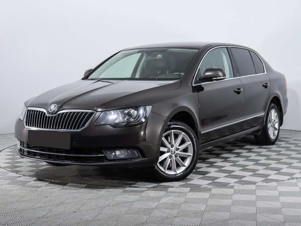 Skoda Superb Elegance 2.0 DSG фото 3