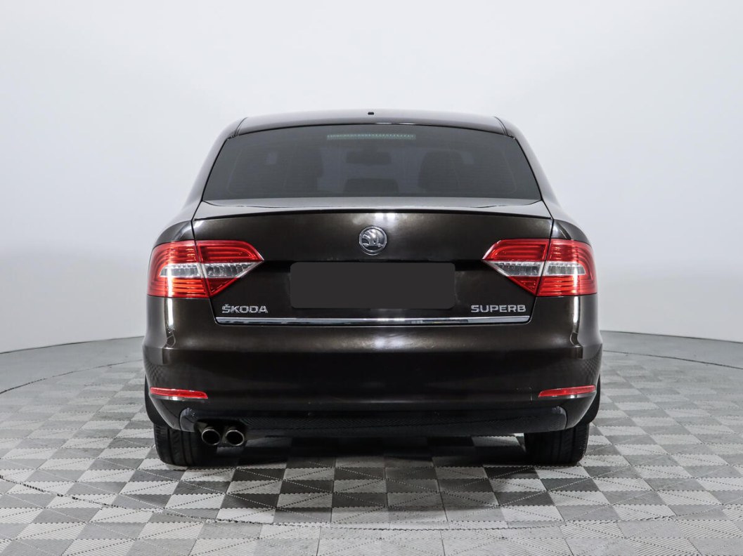 Skoda Superb Elegance 2.0 DSG фото 7