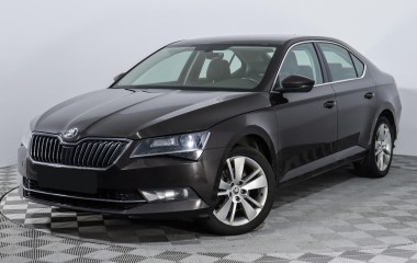 Skoda Superb Style 2.0 DSG превью 3