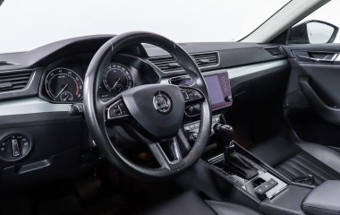 Skoda Superb Style 2.0 DSG превью 9