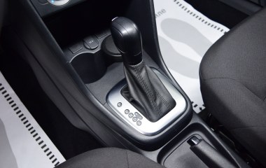 Volkswagen Polo Comfortline 1.6 АКПП превью 17