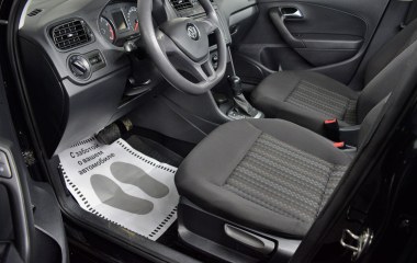 Volkswagen Polo Comfortline 1.6 АКПП превью 9